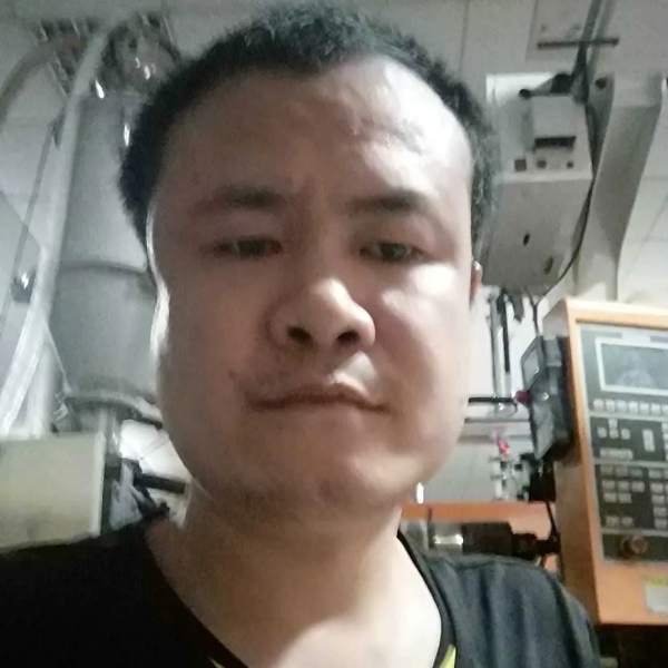 御姐放弃笑点低的照片