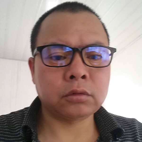 零碎暖光的照片