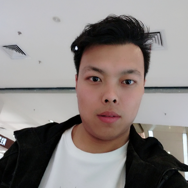 阔达紫萱的照片