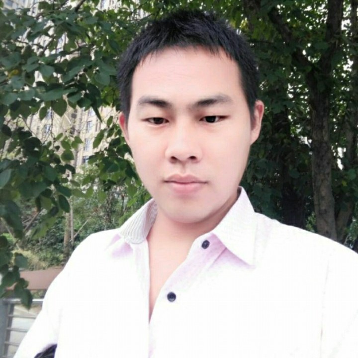 香水凝眸孝顺的照片