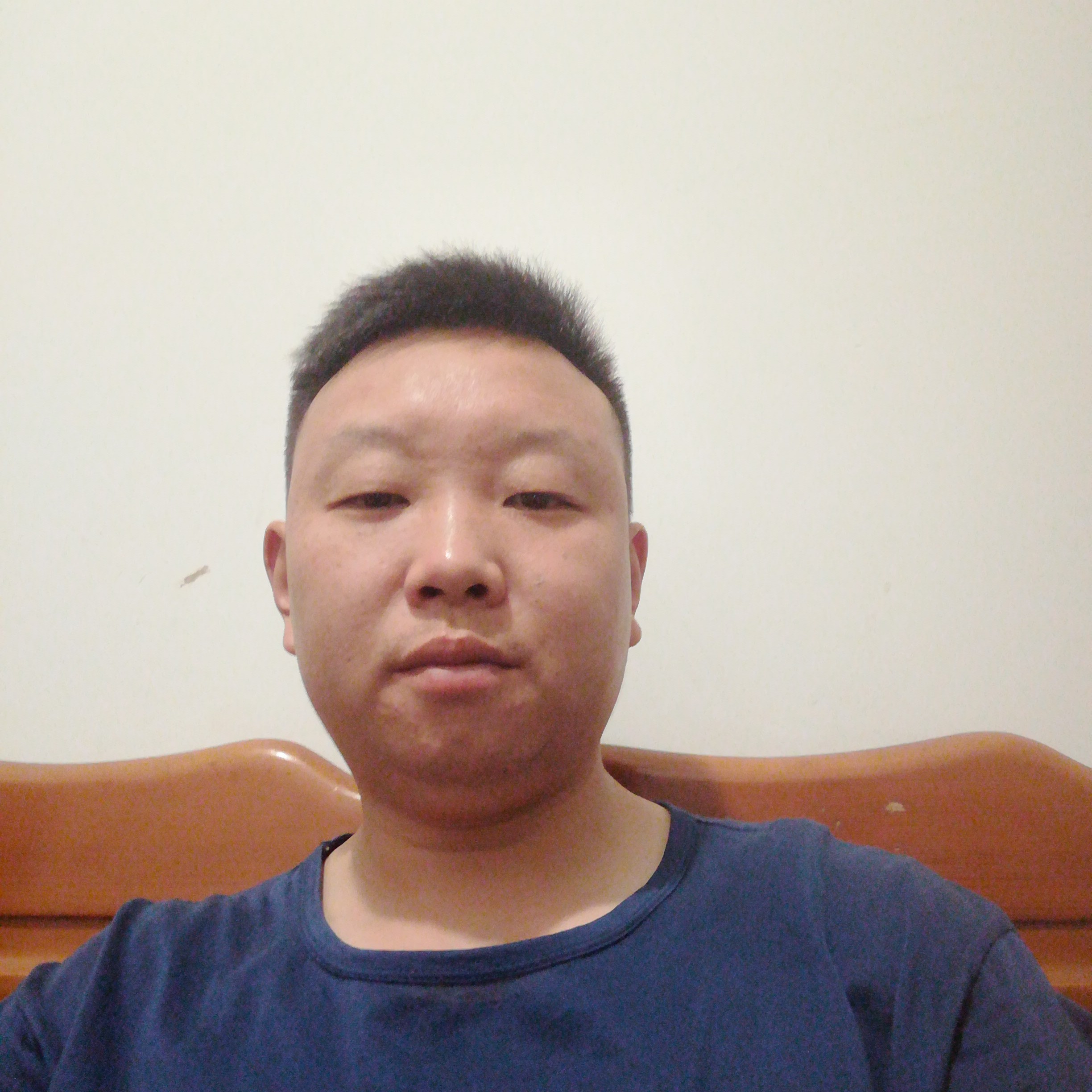 坦率改变瑞雪的照片