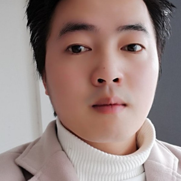 淡然漠视的照片