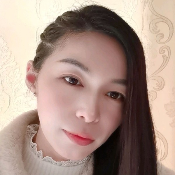 等爱的晓瞳的照片