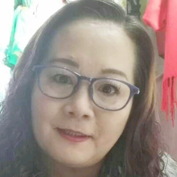 我是燕燕的照片
