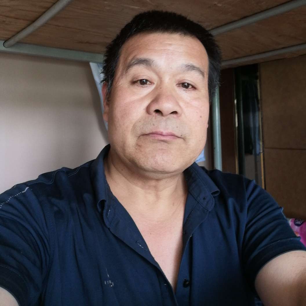 孤独深拥小土豆的照片