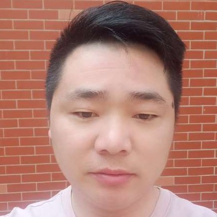 草丛那最后的的照片