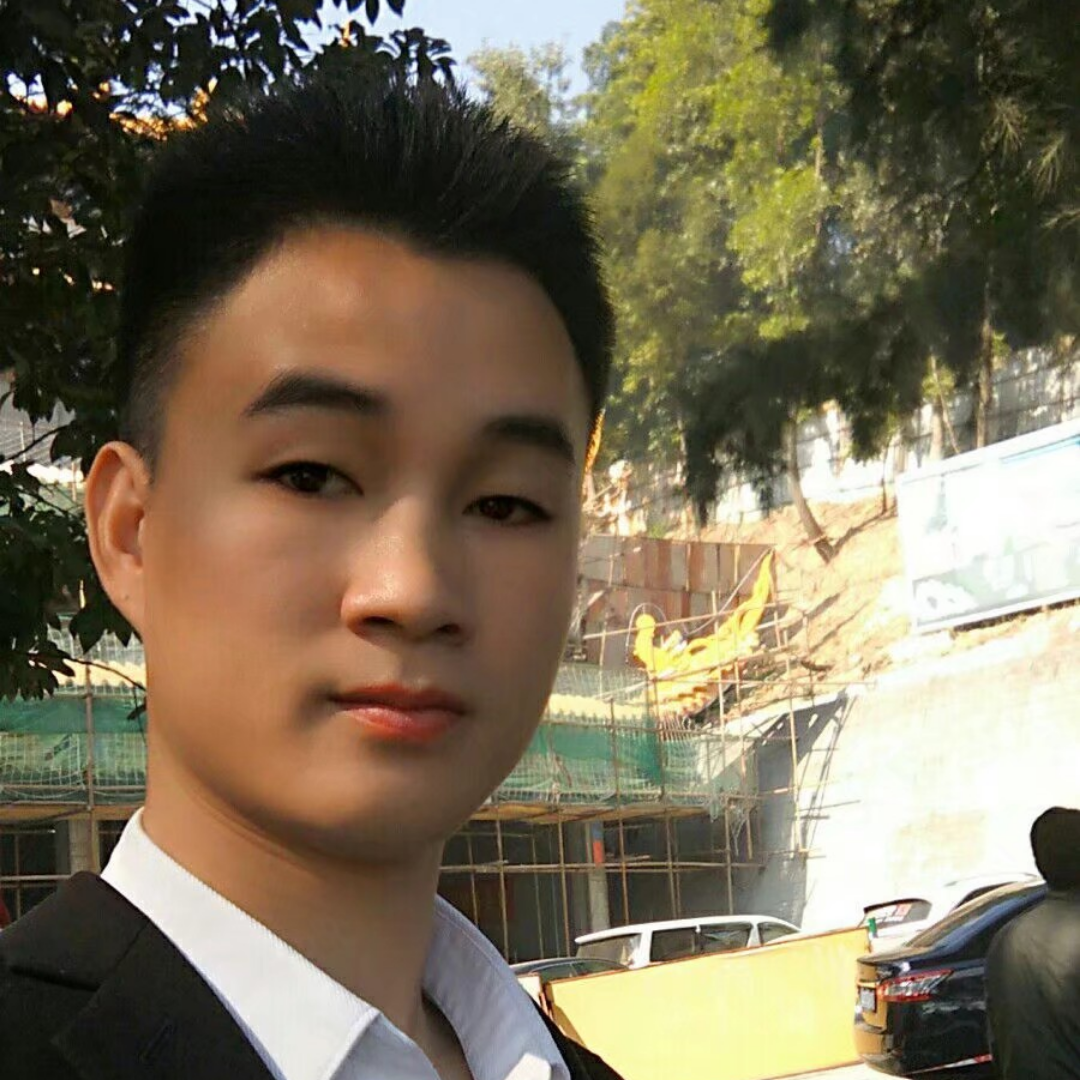 三岁，的照片