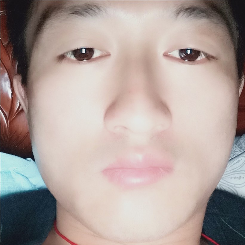 一个人世界2的照片