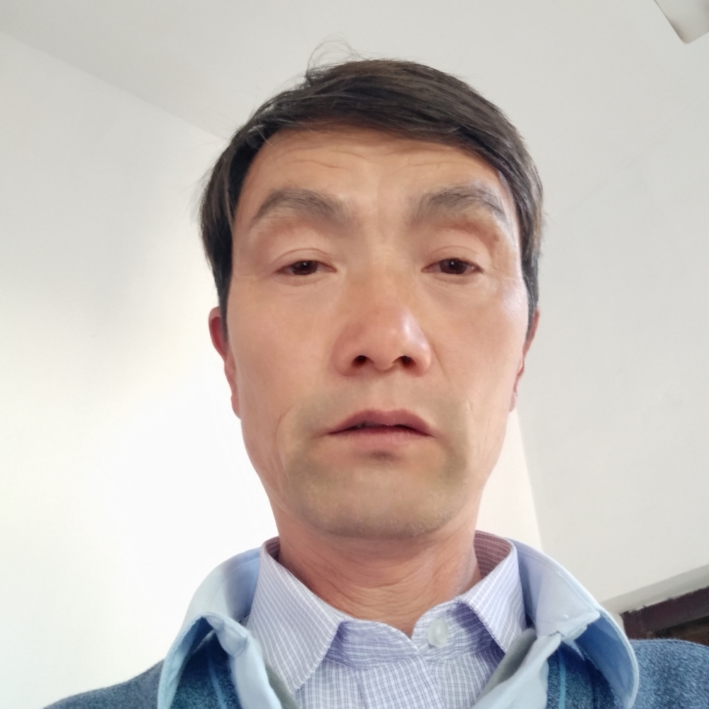 落寂爱恋天空的照片