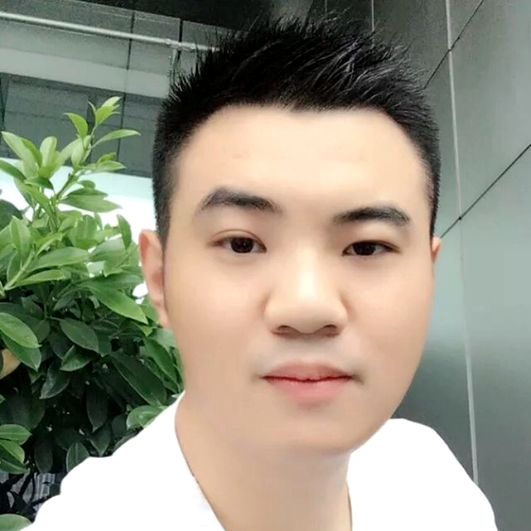 唯翼的照片