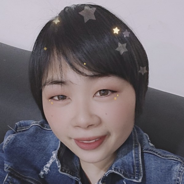 淘气小丫头的照片