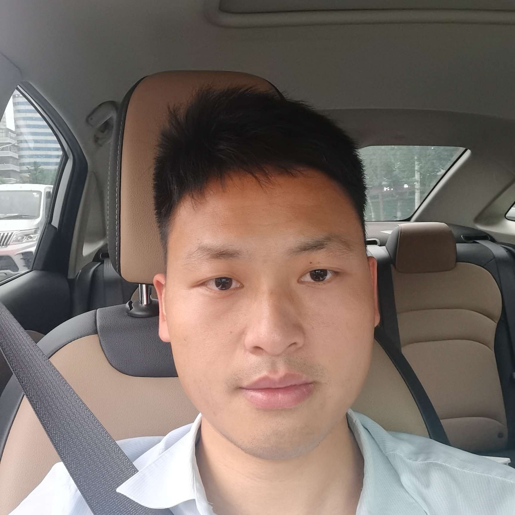 眼睛大方星月的照片