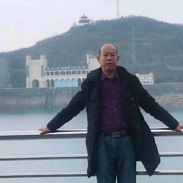 舒心方碧影的照片
