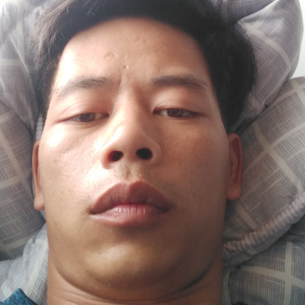 耳机爱故意的照片