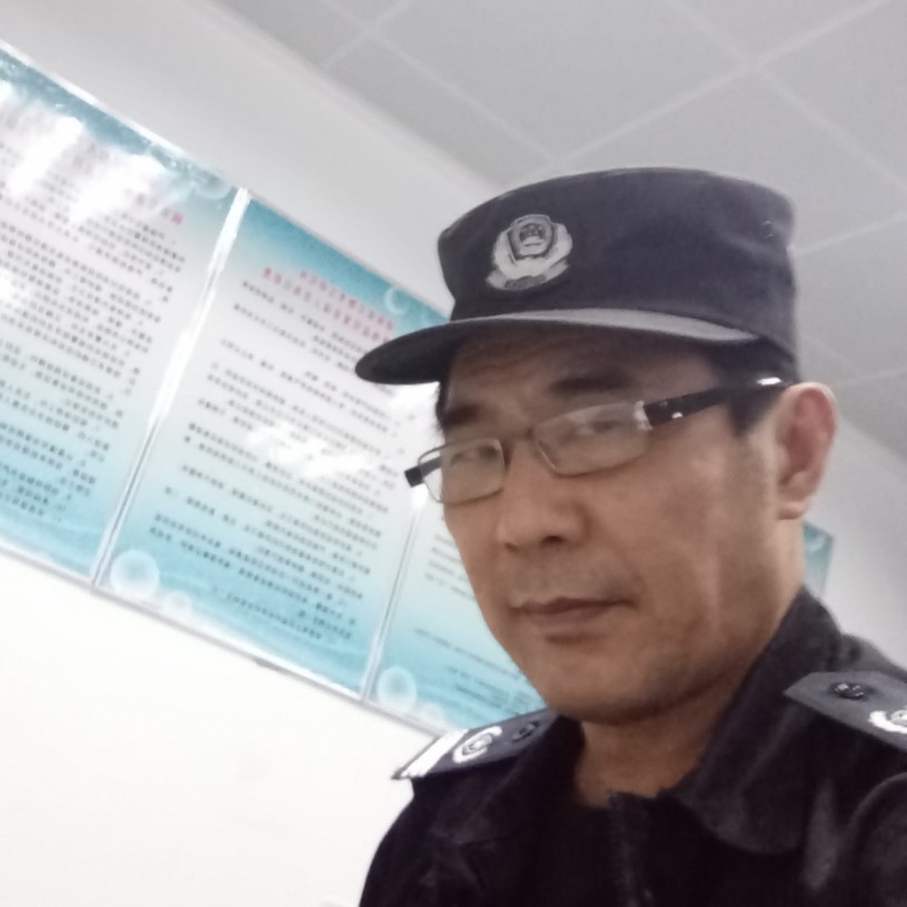 樱桃蹙眉个性的照片