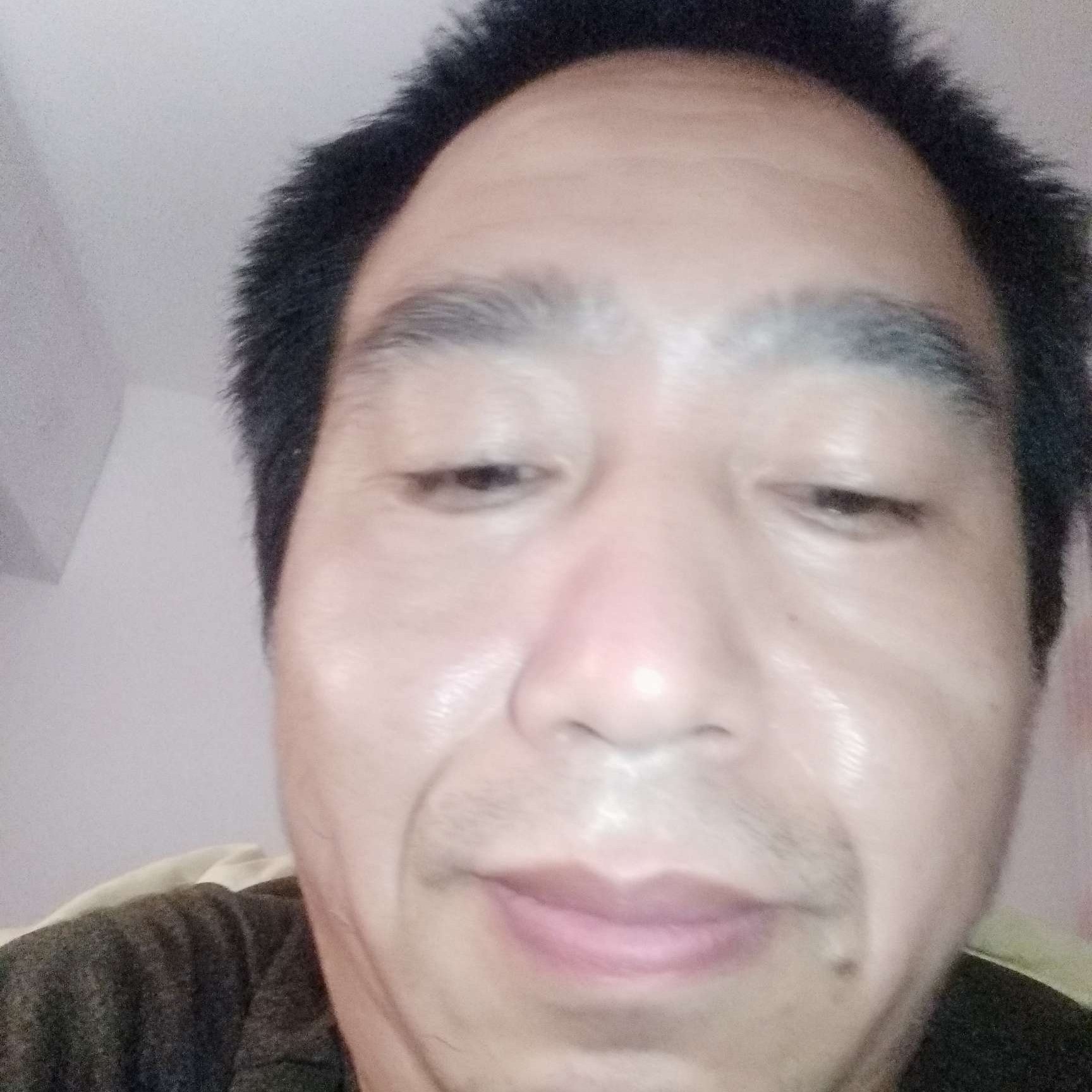 半夏用淡定的照片