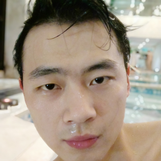 爆破的照片