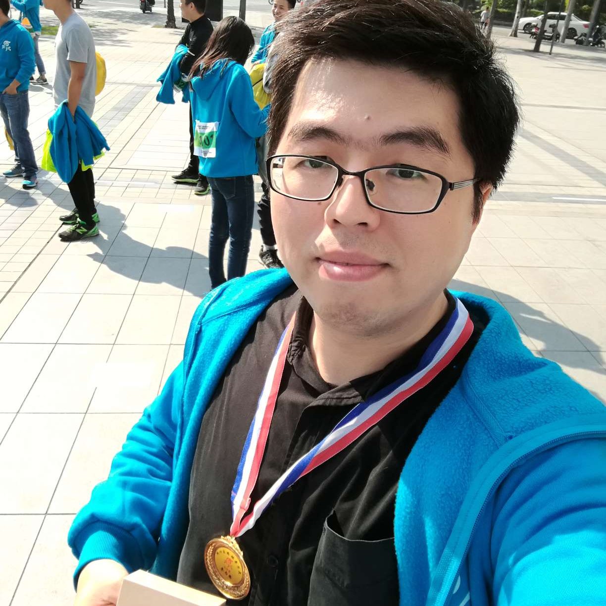 小灵运的照片