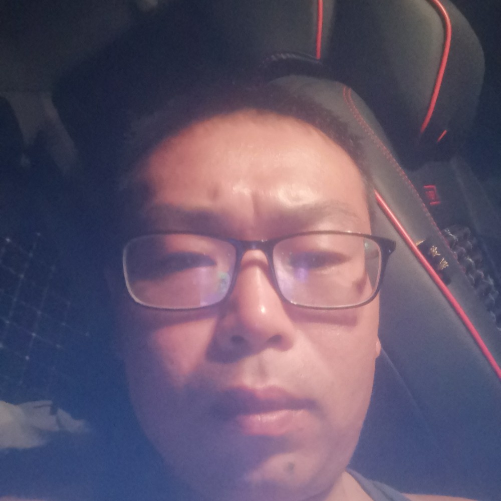 姓名蔡伟的照片