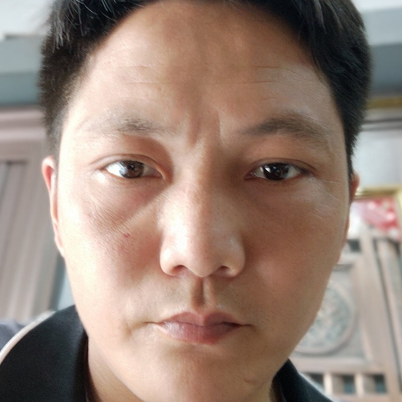 德总的照片