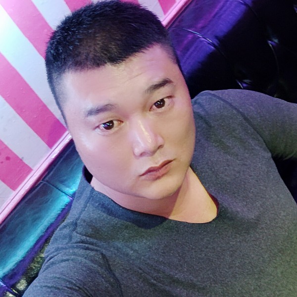 龙港小胖的照片