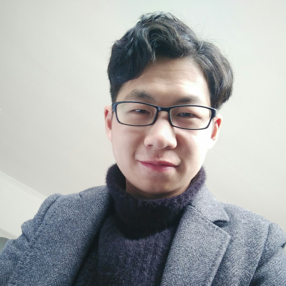 才华横溢的程先生的照片
