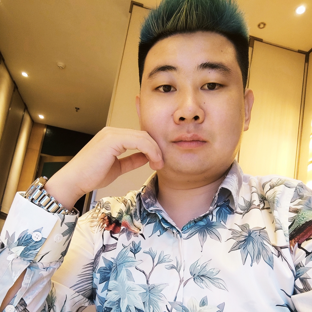 幸福深拥陌殇的照片