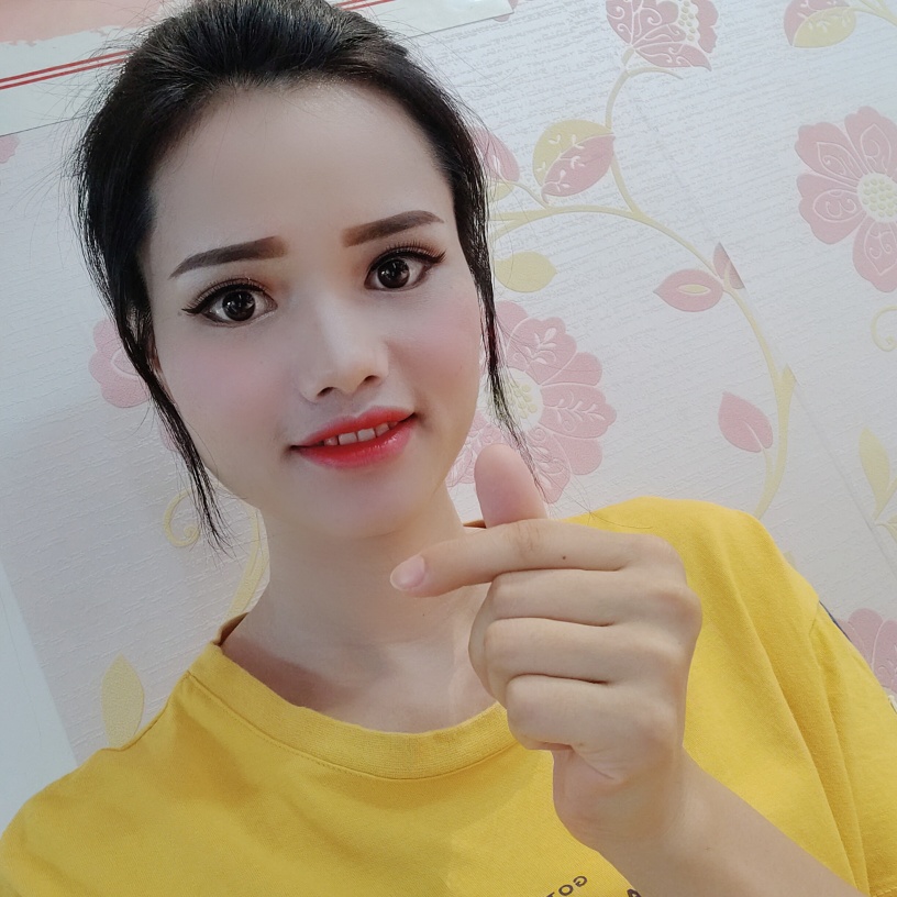 期待糊涂的照片