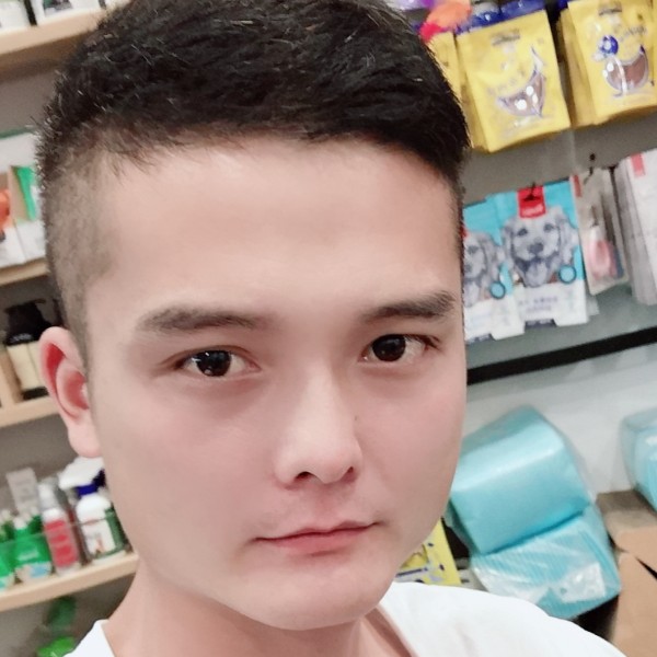 快乐挽手花卷的照片