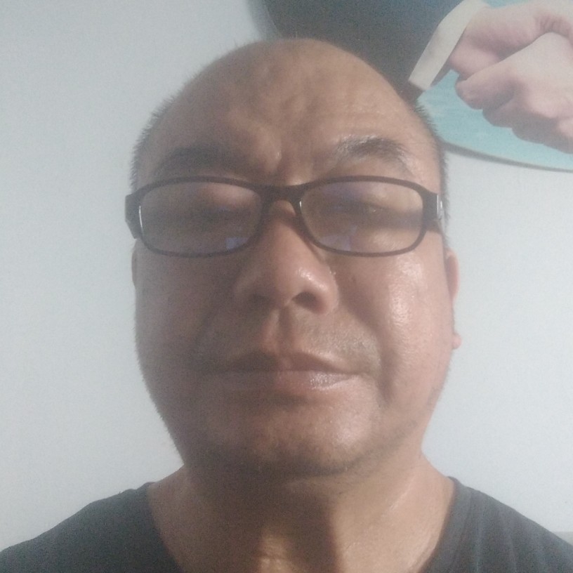 豆芽与高高的照片