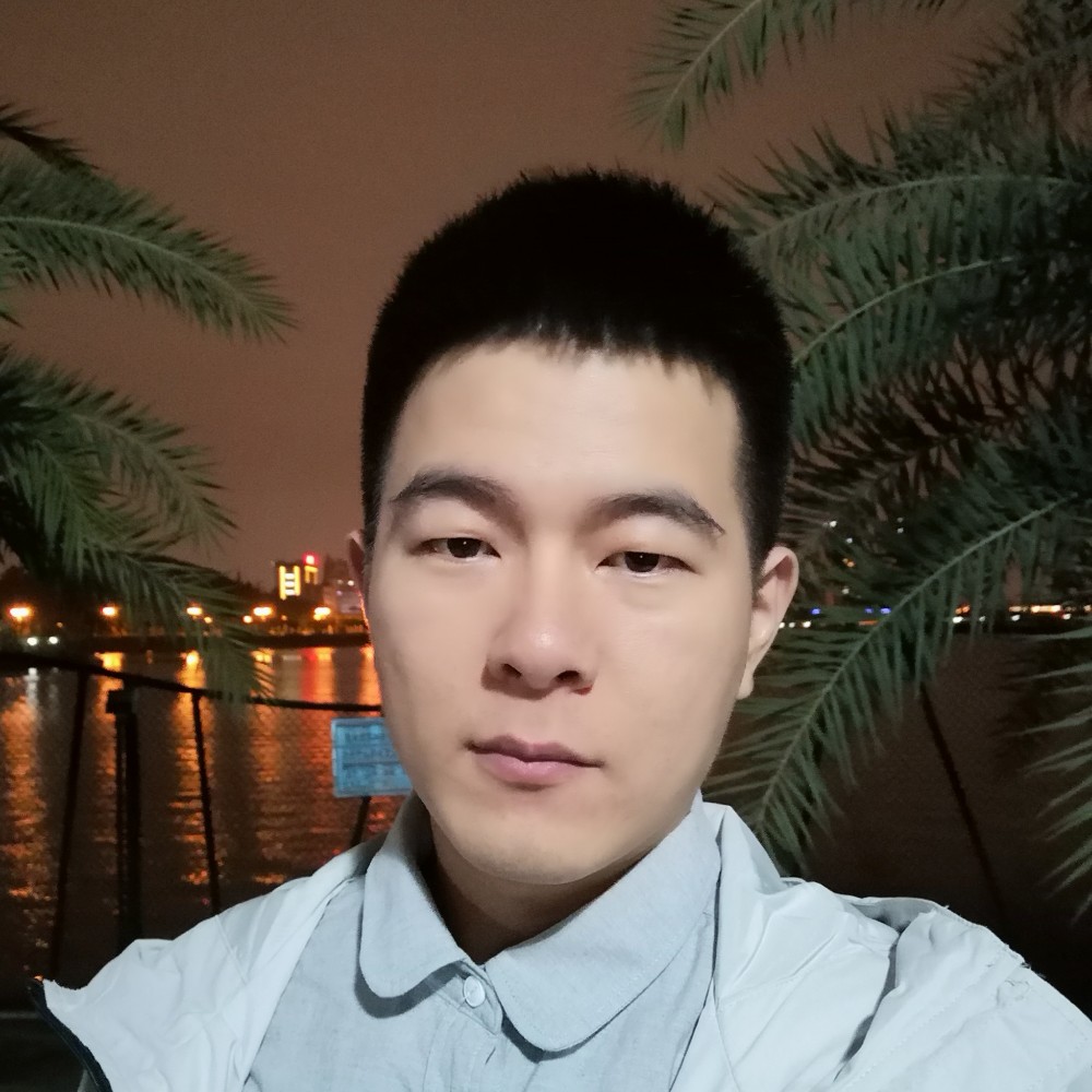 陆森的照片