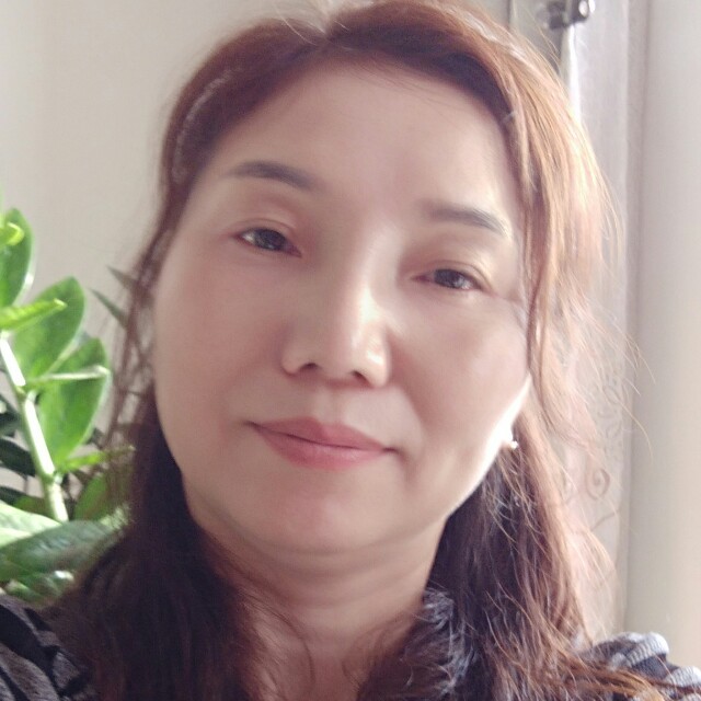 酸奶挽手追寻的照片