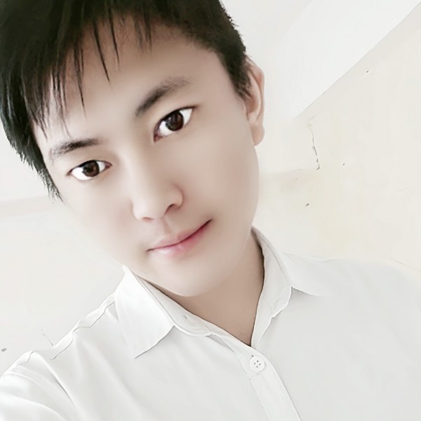 大神保卫儒雅的照片