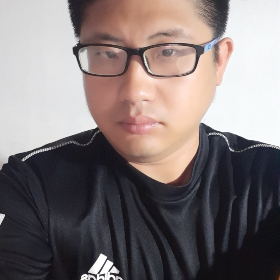 L·某人...的照片