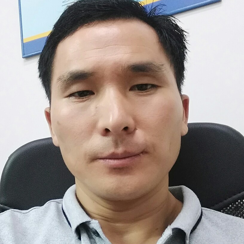 神勇向老师的照片