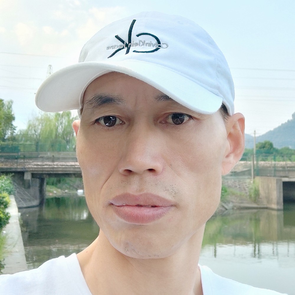 义气风萧的照片