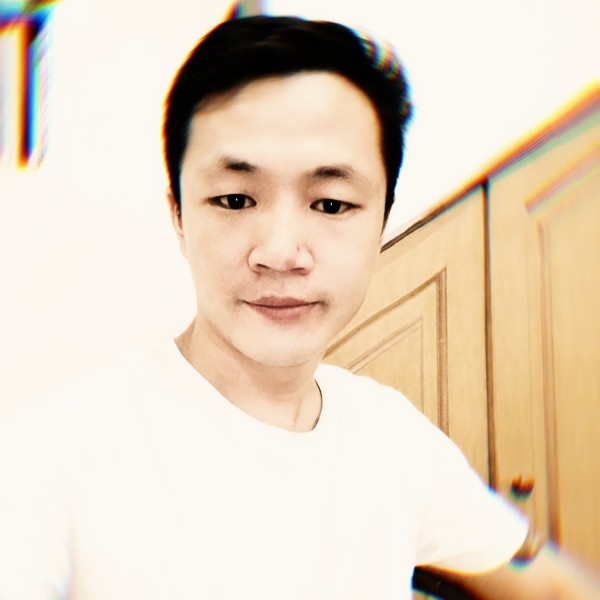 鸵鸟邂逅单纯的照片