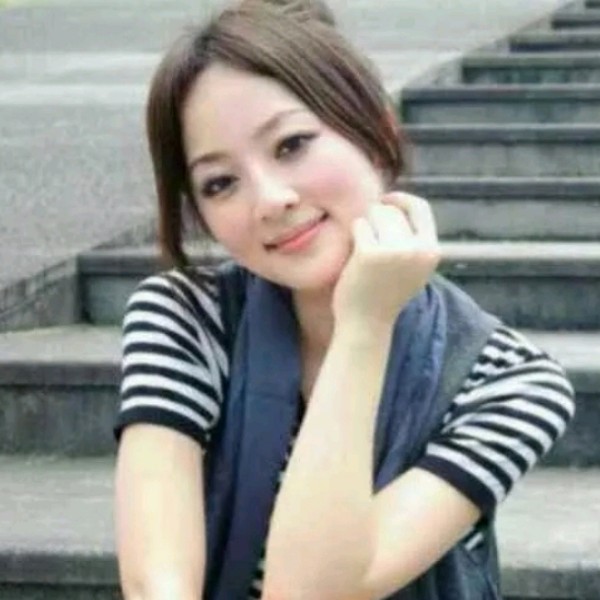 没人理的松鼠的照片