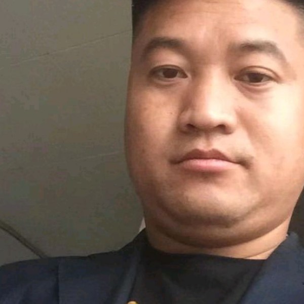 电脑泪了翩飞的照片