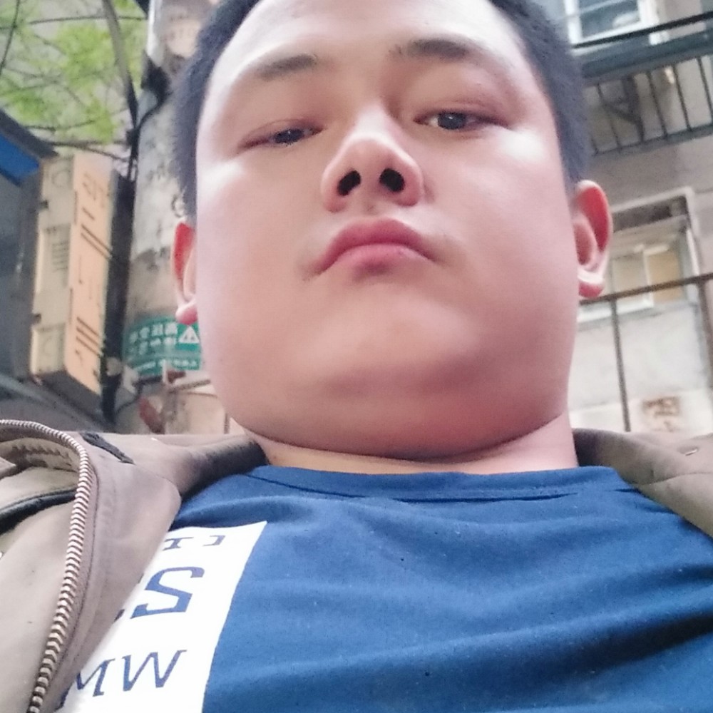 冯普强的照片