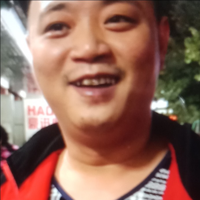 冰棍深拥正直的照片