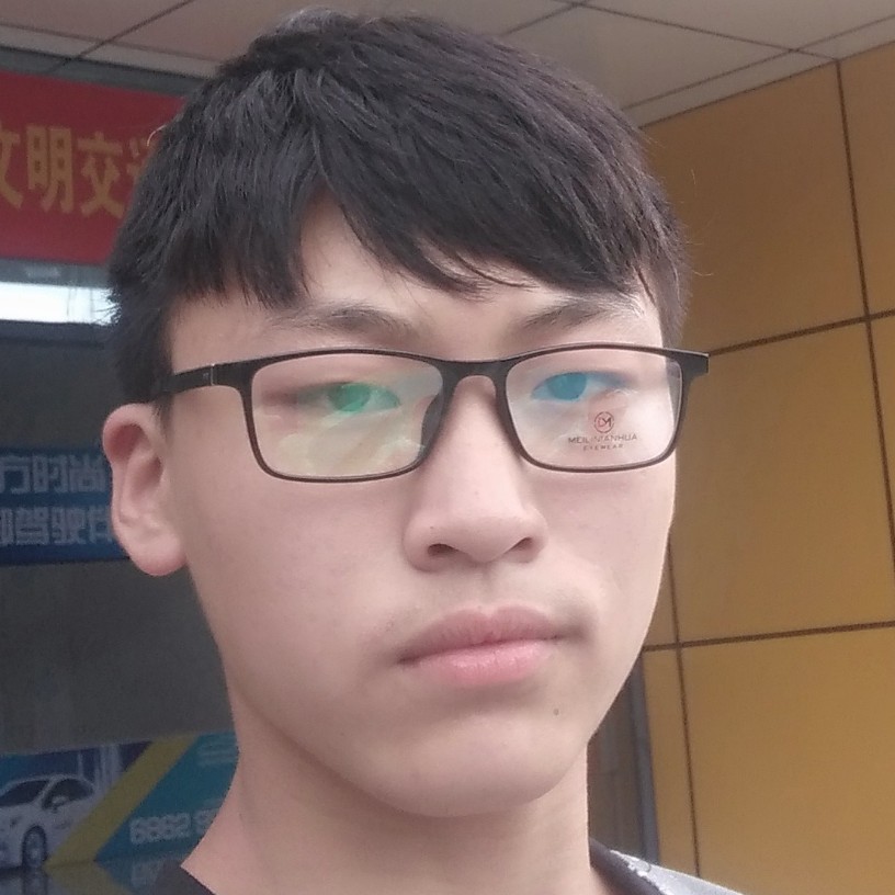 面包还真淳的照片