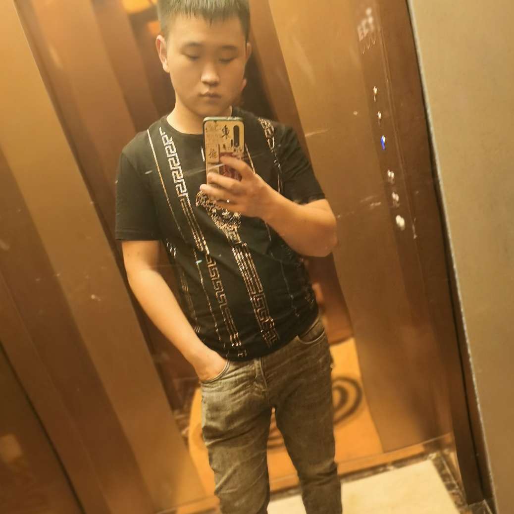 爱撒娇方大树的照片