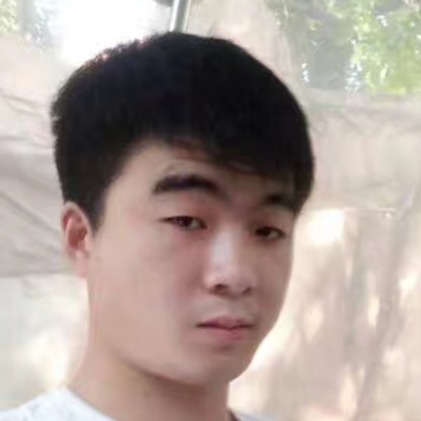 自然挽手草莓的照片