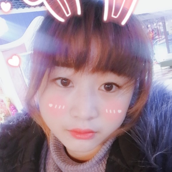 沐浴春风妍如玉的照片