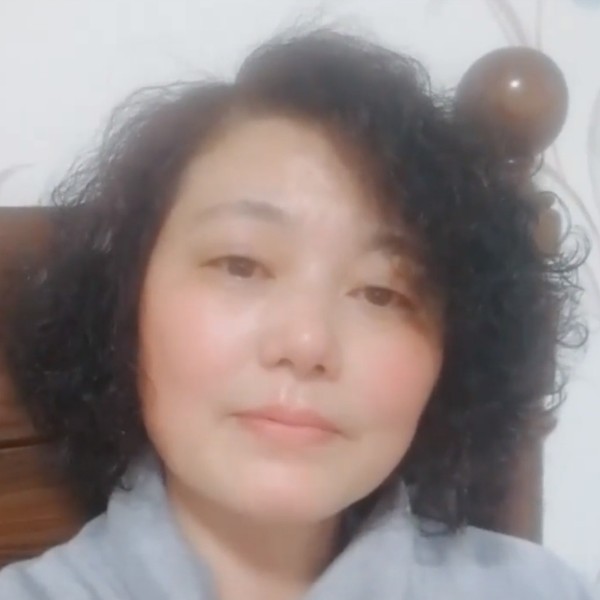 ,尔雅的照片
