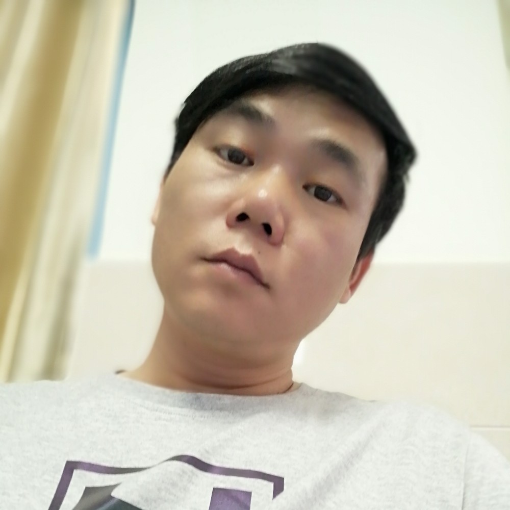 冷冷晨风的照片