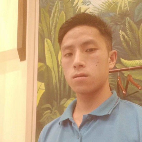 孤独说洛尘的照片