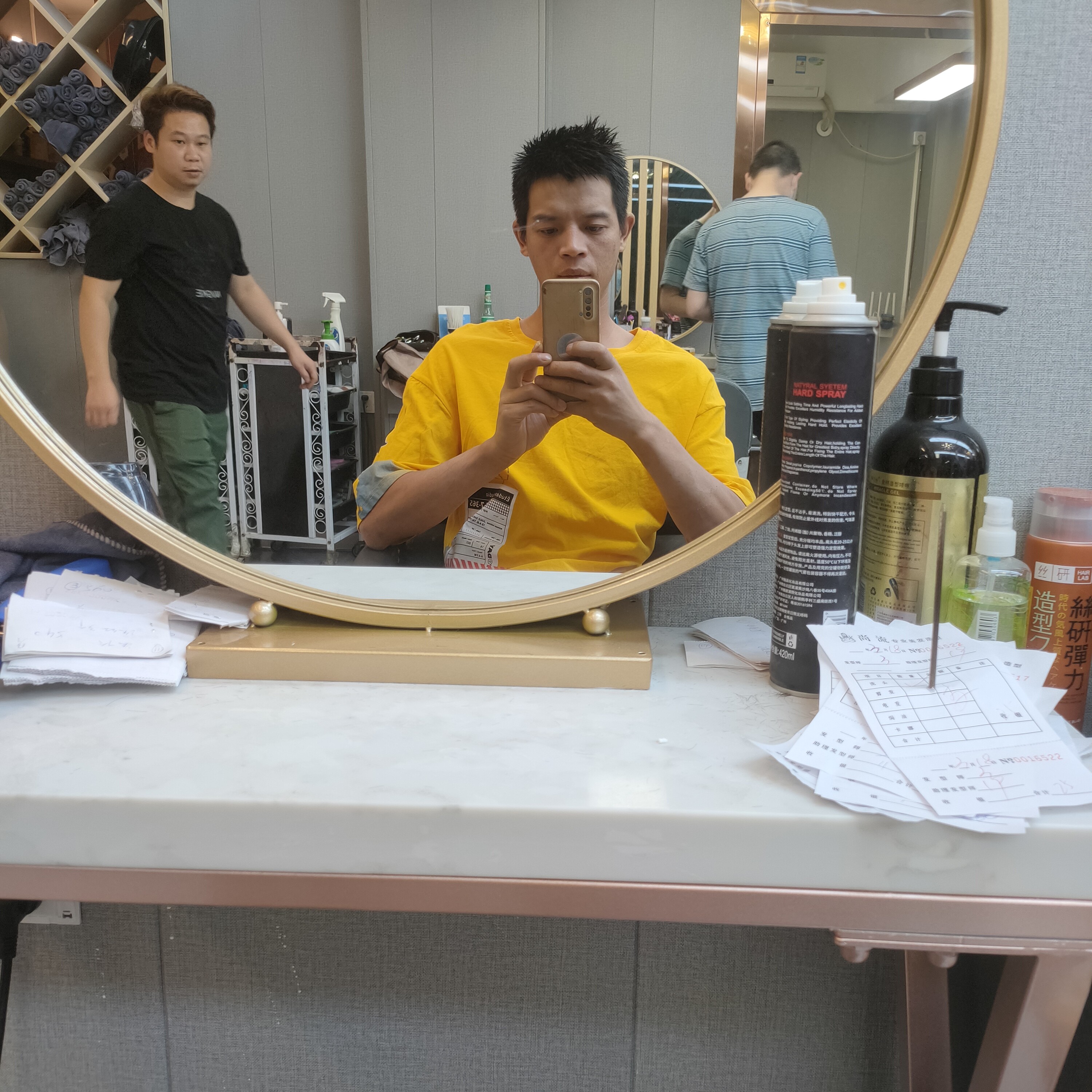 谨慎还铅笔的照片