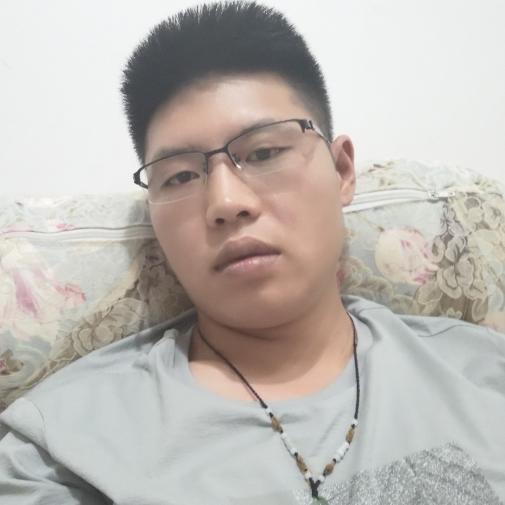 青琯放弃动人的照片